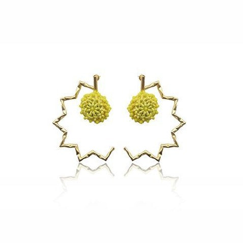 24k Colombian gold platted brass. Conflict free, non-allergic, handmade in Colombia. Sustainable jewelry, gold plated earrings